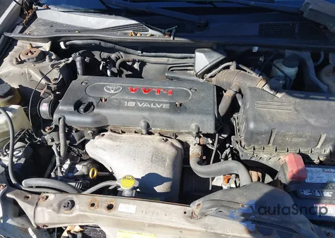 2005 Toyota Camry Le z USA, uszkodzony, nr VIN 4T1BE32K65U426409